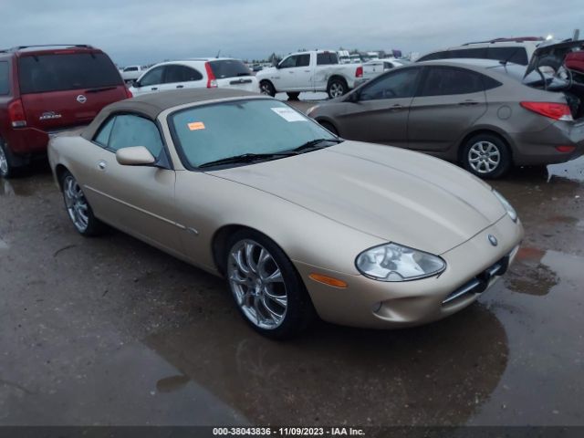 1998 JAGUAR XK8 SAJGX2240WC027617
