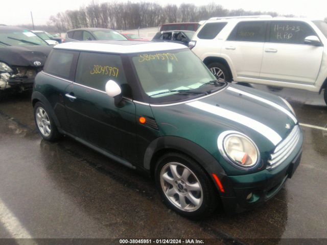 2010 MINI COOPER WMWMF3C57ATZ26272