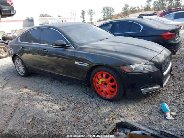 2016 JAGUAR XF SAJBE4BV0GCY03797