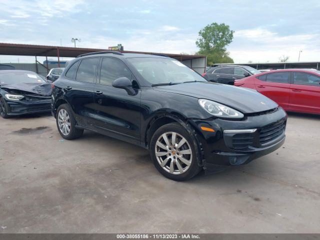 2017 PORSCHE CAYENNE WP1AA2A28HKA89473