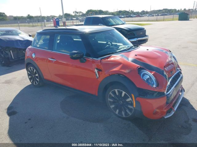 2021 MINI HARDTOP WMWXR5C04M2N78011