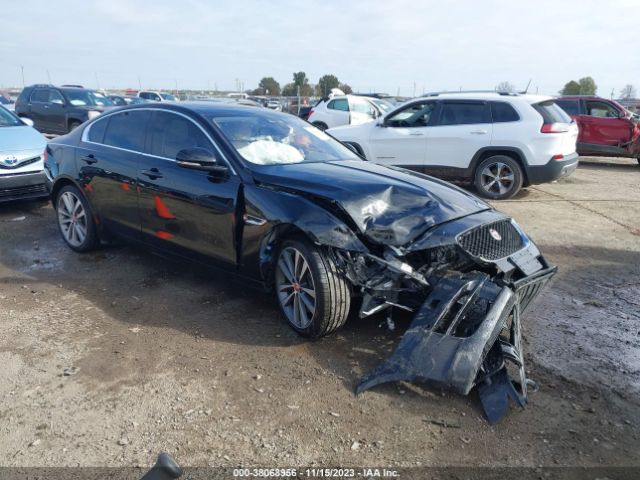 2018 JAGUAR XE SAJAK4GX0JCP37788