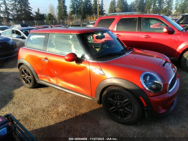 2011 MINI COOPER S WMWSV3C59BTY13225
