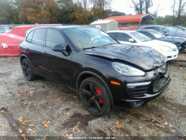 2017 PORSCHE CAYENNE WP1AB2A25HLA51450