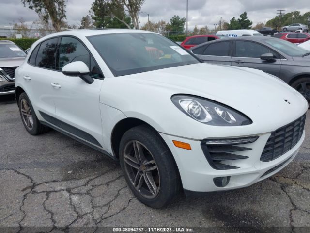 2018 PORSCHE MACAN WP1AB2A59JLB34895