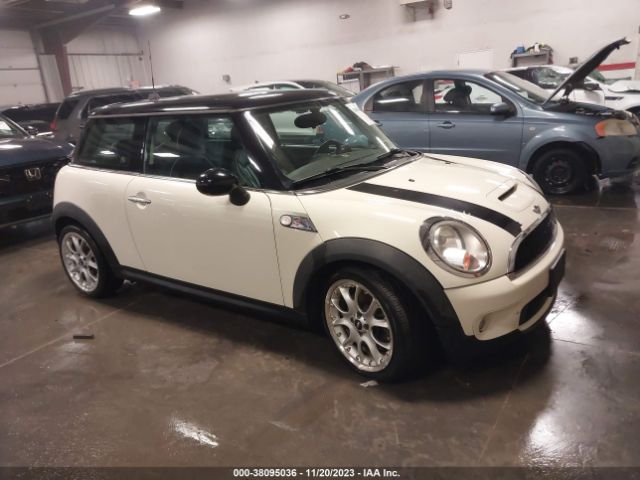 2008 MINI COOPER S WMWMF73598TT91432
