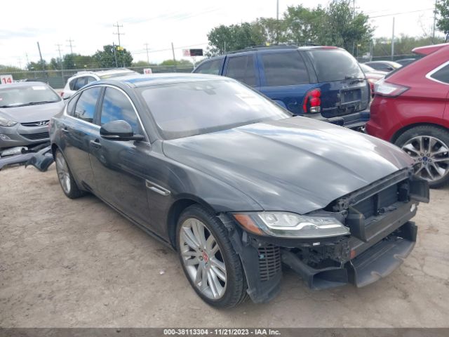2017 JAGUAR XF SAJBE4BV9HCY28540