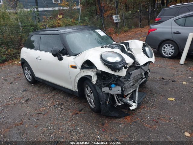 2017 MINI HARDTOP WMWXP5C3XH3C64852