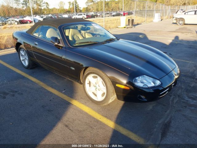 1999 JAGUAR XK8 SAJGX2044XC038026