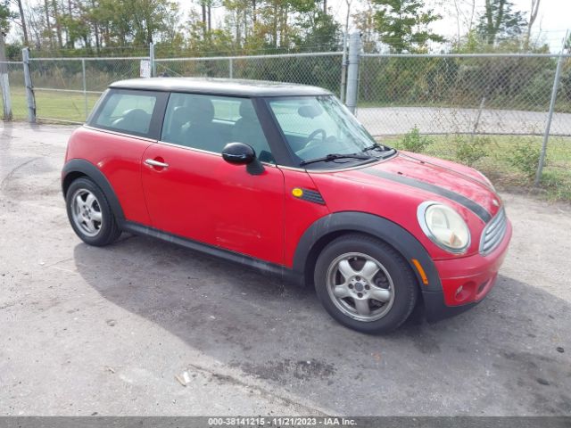 2009 MINI COOPER WMWMF33519TU72080