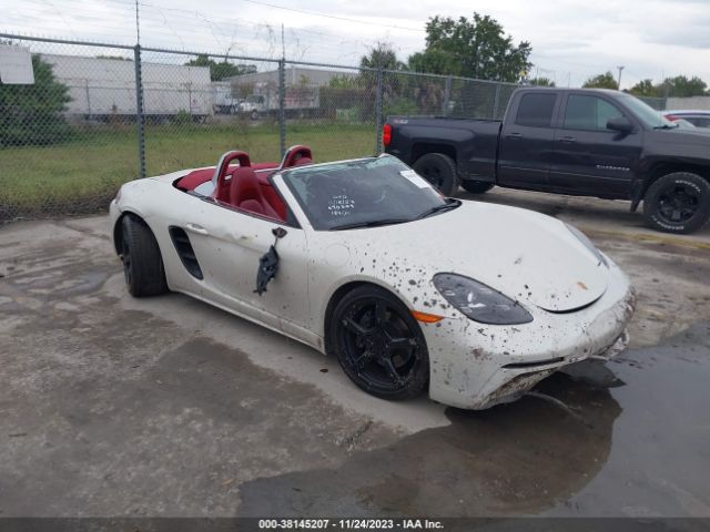 2017 PORSCHE 718 BOXSTER WP0CA2A84HS221711