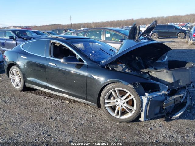 2013 TESLA MODEL S 5YJSA1DN3DFP12107