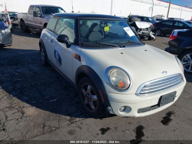 2008 MINI COOPER WMWMF33508TT66590