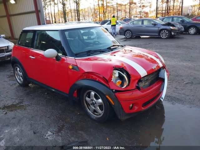 2009 MINI COOPER WMWMF33509TW75140