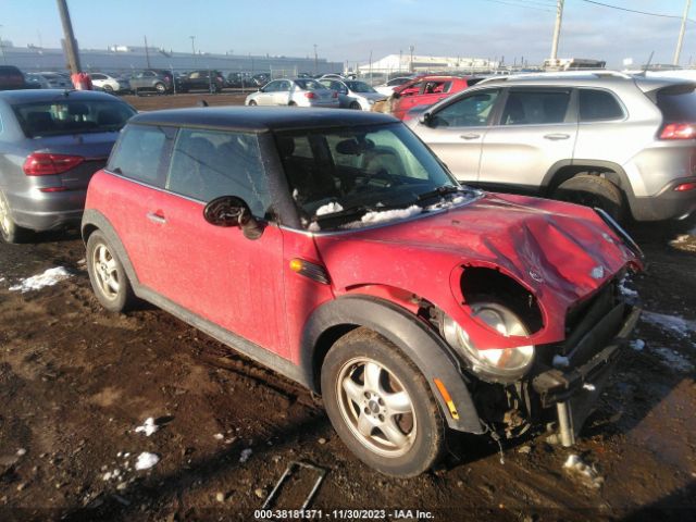 2008 MINI COOPER WMWMF33598TU64632