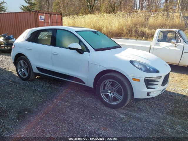 2018 PORSCHE MACAN WP1AB2A55JLB32402