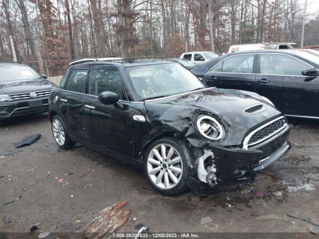 2021 MINI HARDTOP WMWXU9C00M2P04337