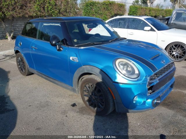 2015 MINI HARDTOP WMWXP7C52F2A60515
