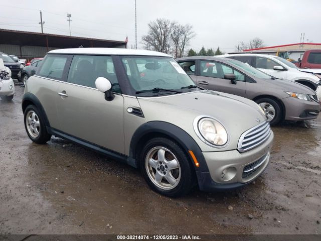 2011 MINI COOPER WMWSU3C50BT094210