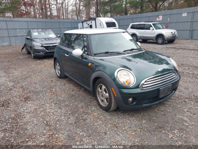 2010 MINI COOPER WMWMF3C53ATZ24809
