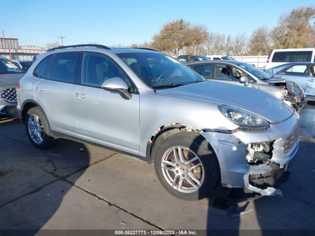 2016 PORSCHE CAYENNE WP1AA2A2XGKA14207