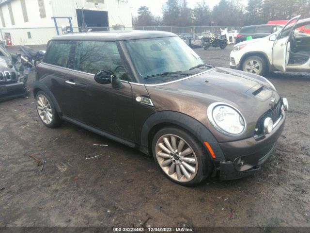 2010 MINI COOPER S WMWMF7C50ATZ74381