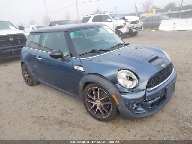 2011 MINI COOPER S WMWSV3C54BTY21815