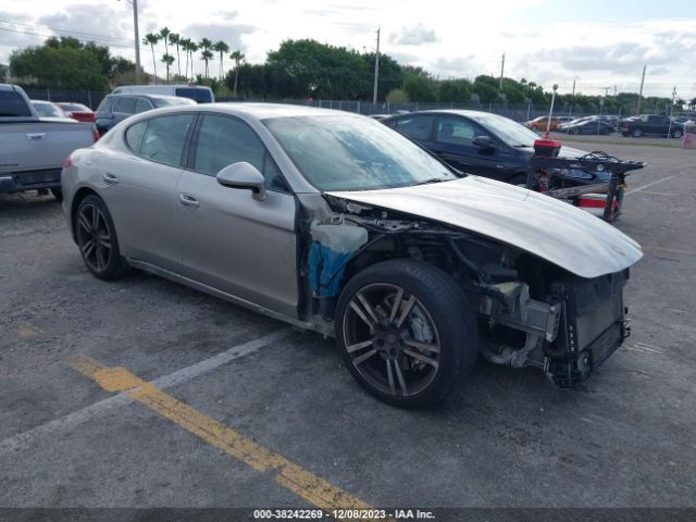 2013 PORSCHE PANAMERA WP0AA2A7XDL011410
