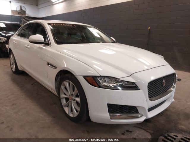 2018 JAGUAR XF SAJBJ4FX5JCY58647