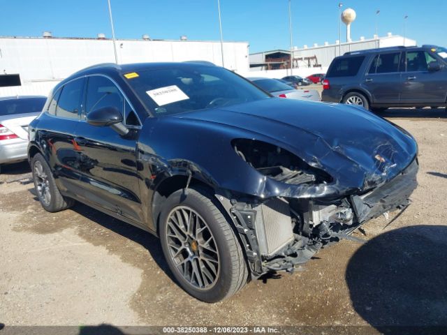 2018 PORSCHE MACAN WP1AB2A5XJLB32511