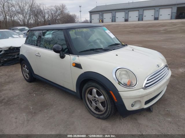 2007 MINI COOPER WMWMF33527TT52978