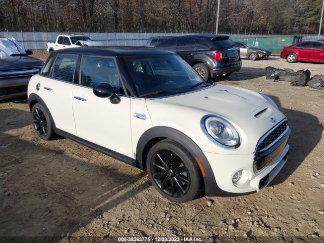 2015 MINI HARDTOP WMWXU3C52F2B62463
