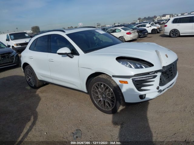 2018 PORSCHE MACAN WP1AB2A55JLB35218