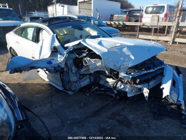 2019 JAGUAR XJ SAJWA2GE2KMW21791