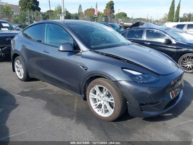 2023 TESLA MODEL Y 7SAYGDEE8PF877943