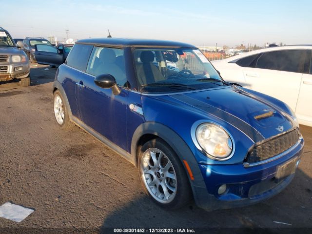 2008 MINI COOPER S WMWMF735X8TT90130