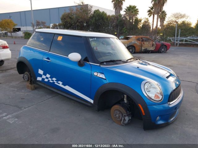 2007 MINI COOPER S WMWMF73527TL87950