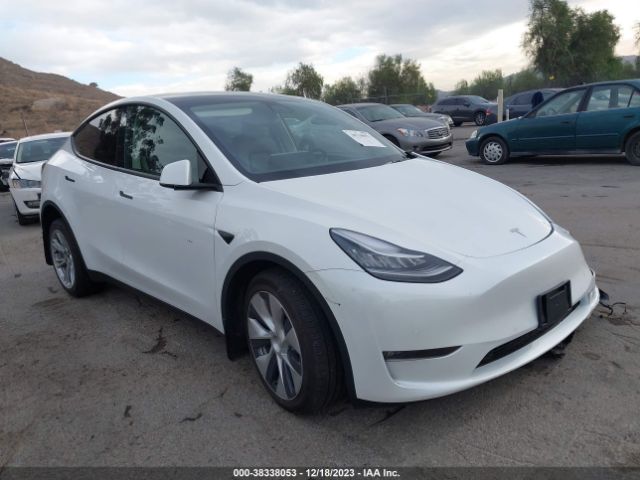 2022 TESLA MODEL Y 7SAYGDEE2NF459441