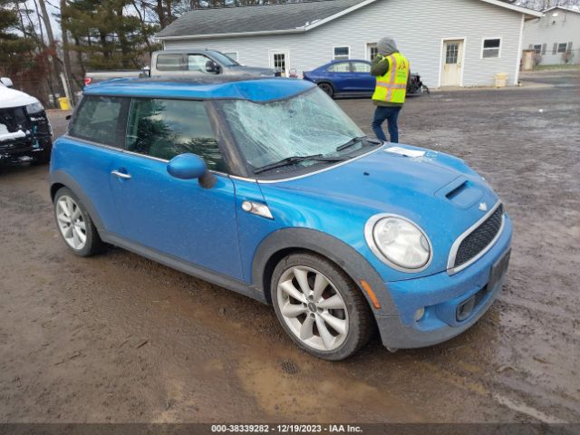 2012 MINI COOPER S WMWSV3C51CTY18095