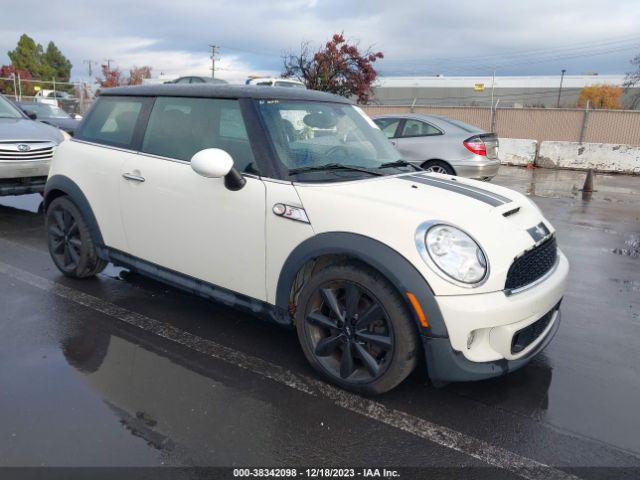 2012 MINI COOPER S WMWSV3C5XCTY18371