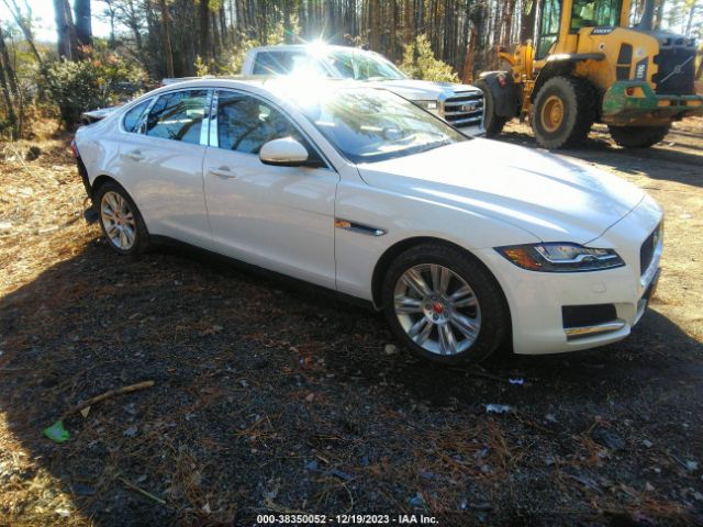 2017 JAGUAR XF SAJBD4BV0HCY34486