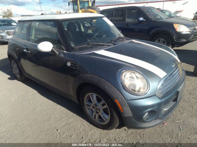 2011 MINI COOPER WMWSU3C55BT091335