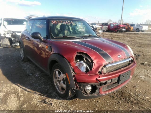 2009 MINI COOPER WMWMF33519TU71978