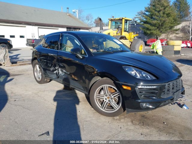 2017 PORSCHE MACAN WP1AB2A58HLB14762
