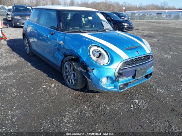 2016 MINI HARDTOP WMWXP7C59G2A43177