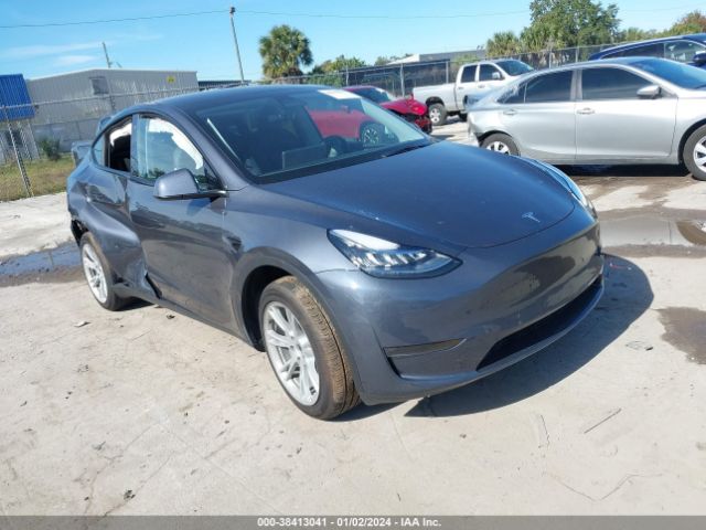 2023 TESLA MODEL Y 7SAYGDEE8PA087894