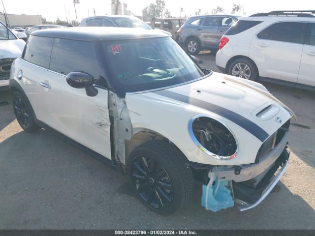 2021 MINI HARDTOP WMWXR5C01M2M94972