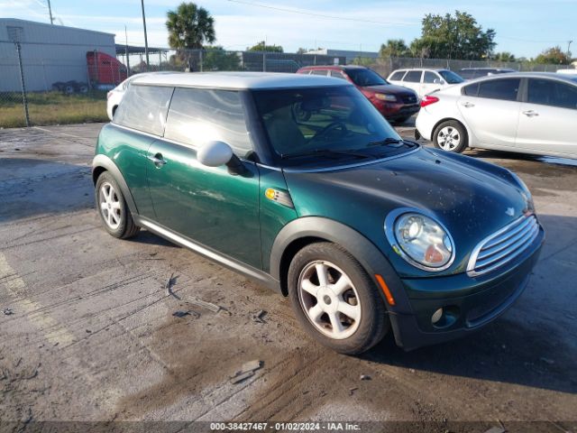 2008 MINI COOPER WMWMF33528TU68652