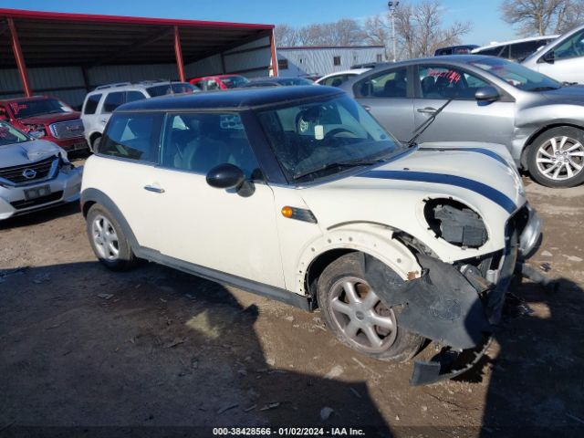 2008 MINI COOPER WMWMF33518TU67590