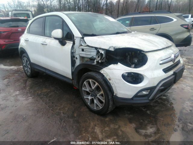 2016 FIAT 500X ZFBCFYCT0GP328536